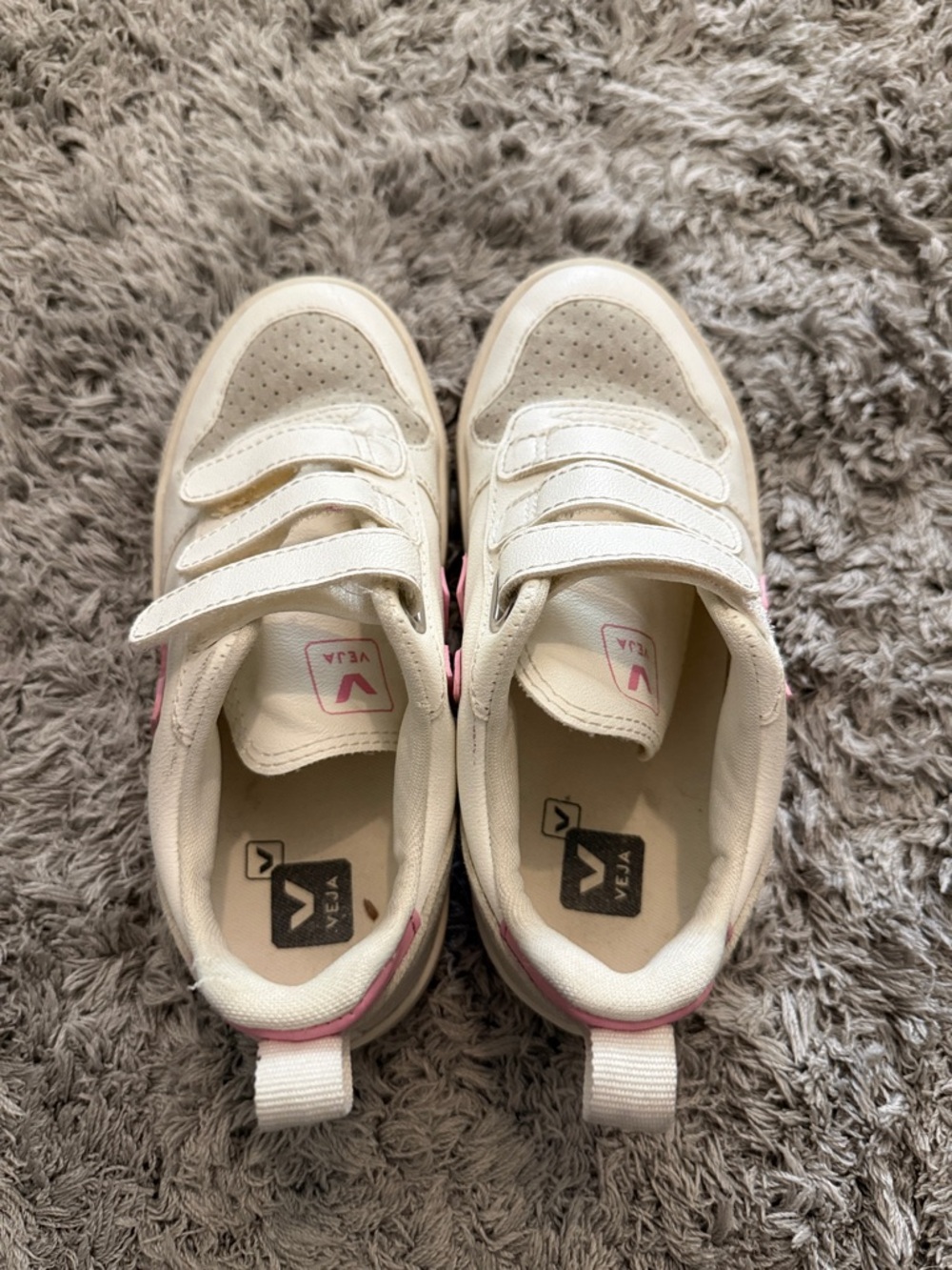 Veja Kids Cream & Pink Velcro Sneakers